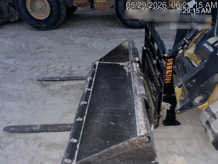 2025 ARROW MATERIAL HANDLING F5100CB - 72"