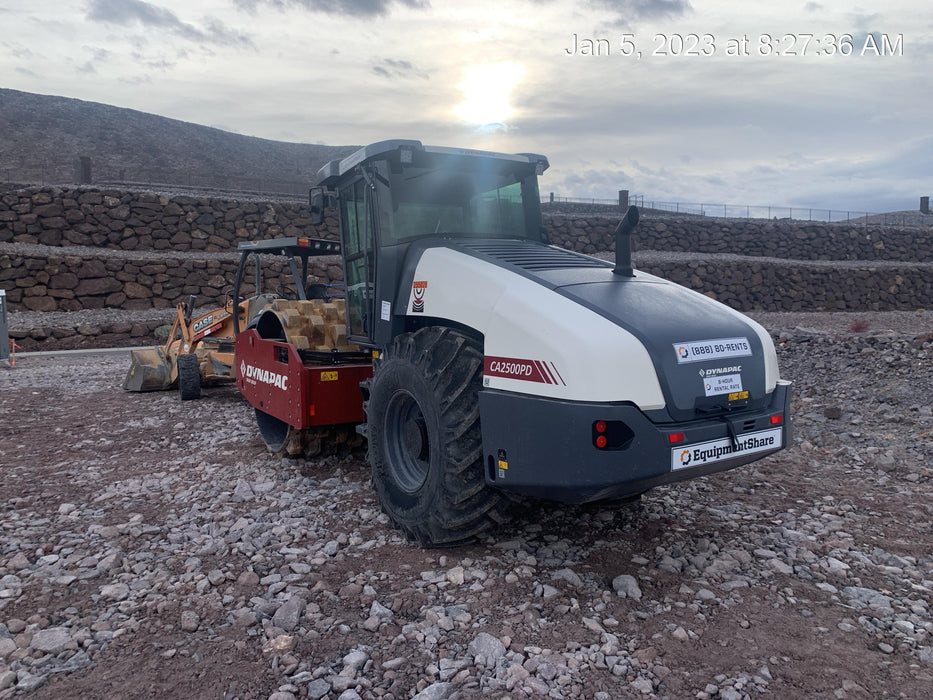 2022 DYNAPAC CA2500PD