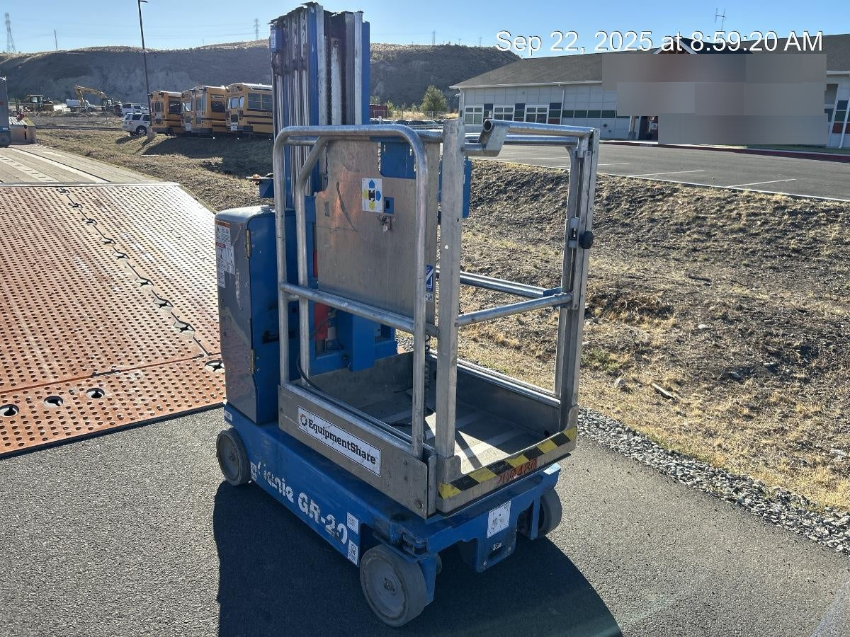 2022 GENIE GR-20