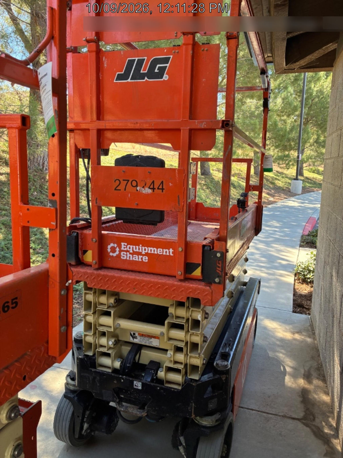 2022 JLG R1932