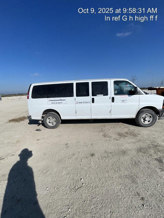 2023 CHEVROLET Express Van - Rental