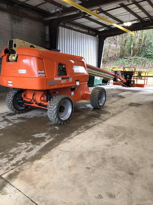 2019 JLG 660SJ