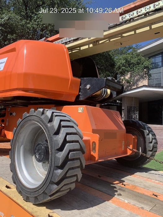 2019 JLG 660SJ 4WD w/Deutz Diesel Engine, FF Tires, Beacon, Welder-Ready Package