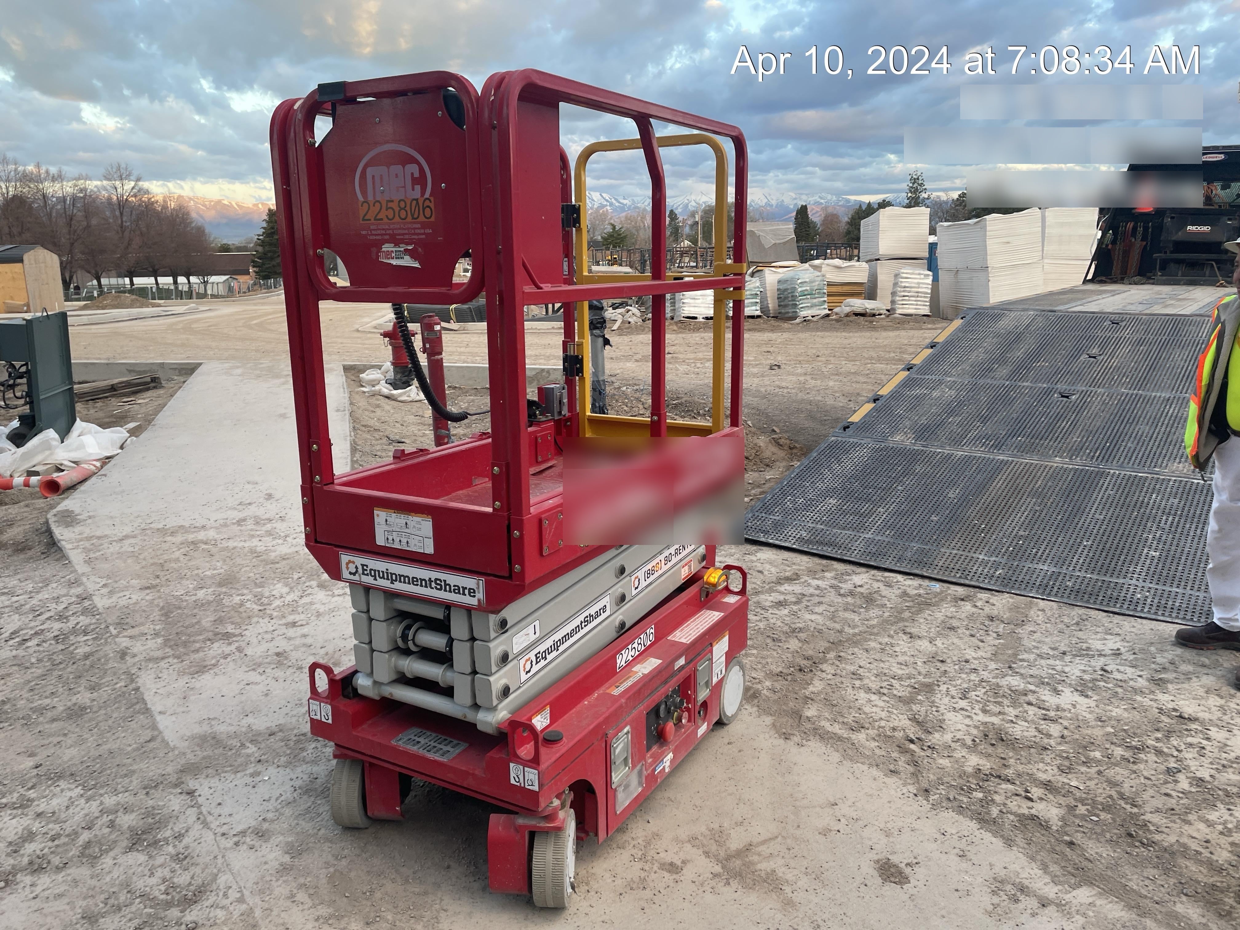 2022 MEC 1330SE