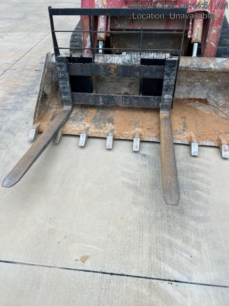 2025 ARROW MATERIAL HANDLING 48" Pallet Forks - Arrow
