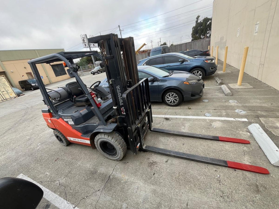 2022 TOYOTA 50-8FGU25