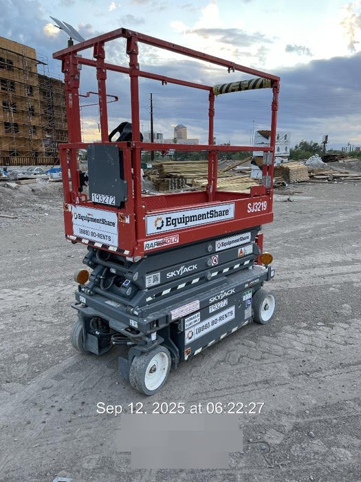 2021 SKYJACK SJ3219
