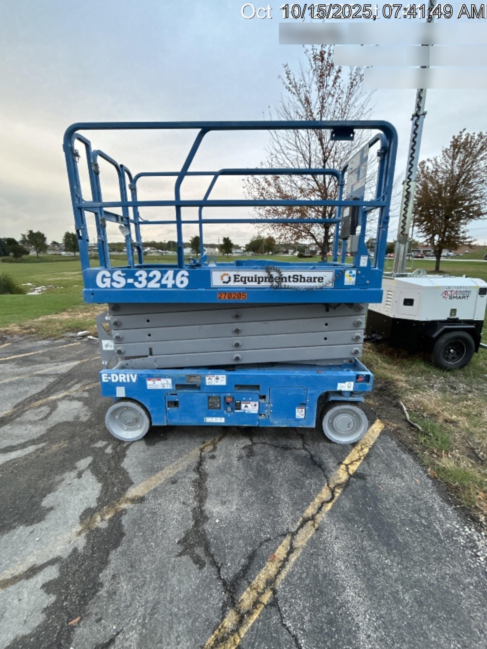 2022 GENIE GS-3246