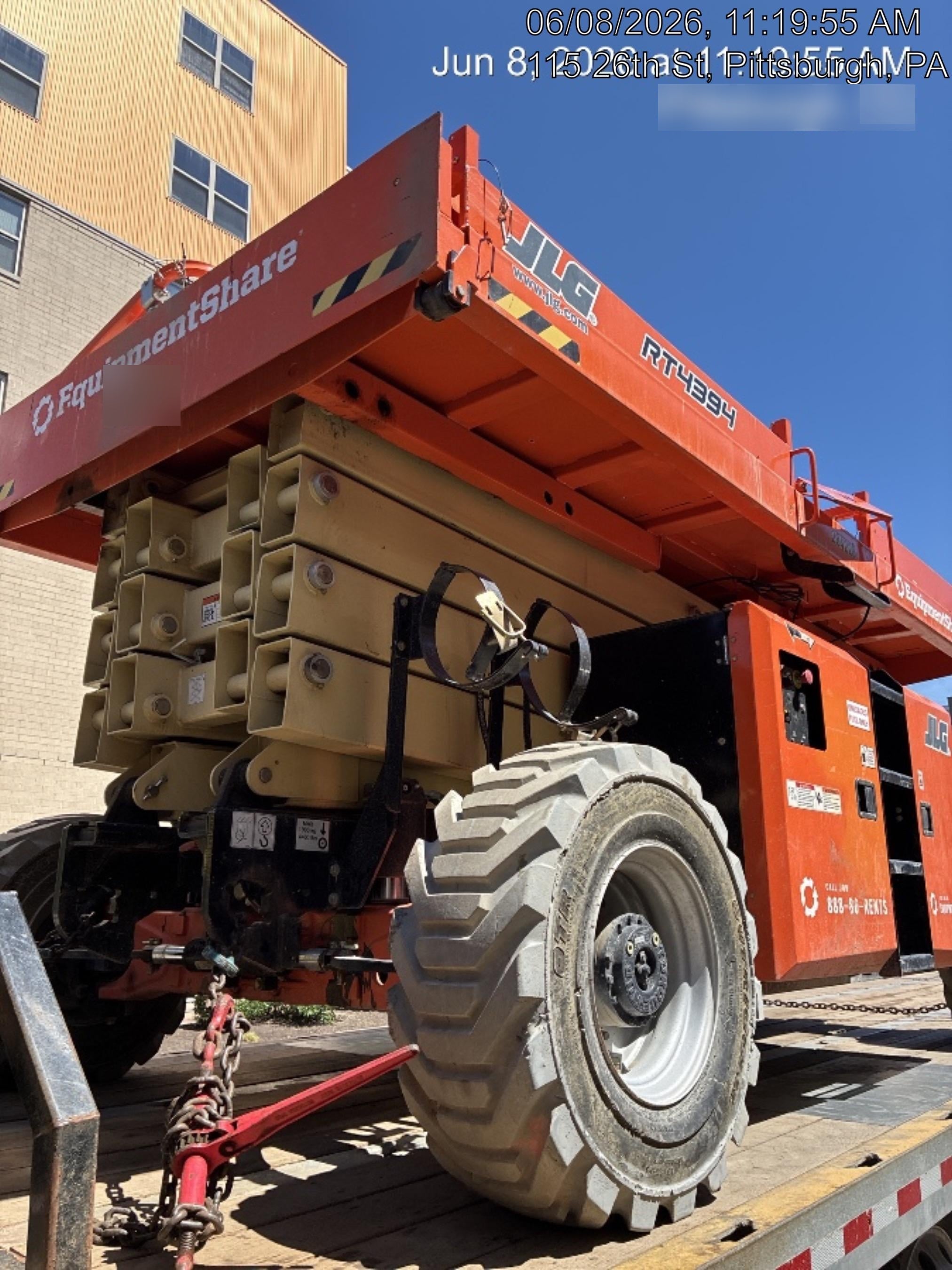 2022 JLG RT4394