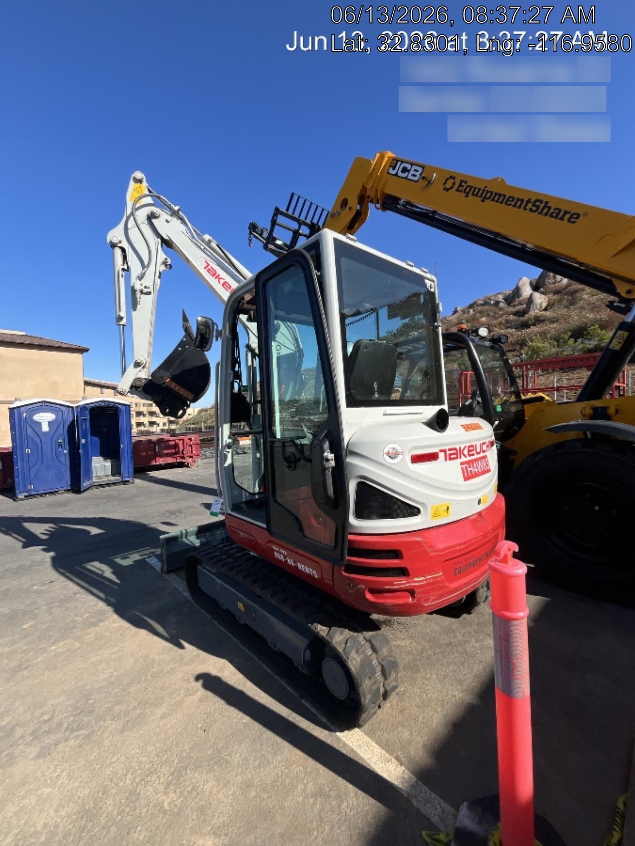2025 TAKEUCHI TB235-2CR
