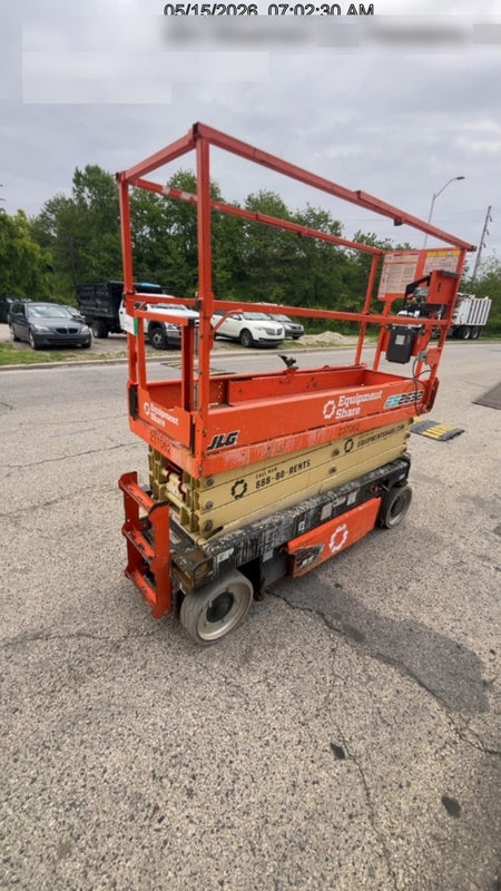 2022 JLG ES2632