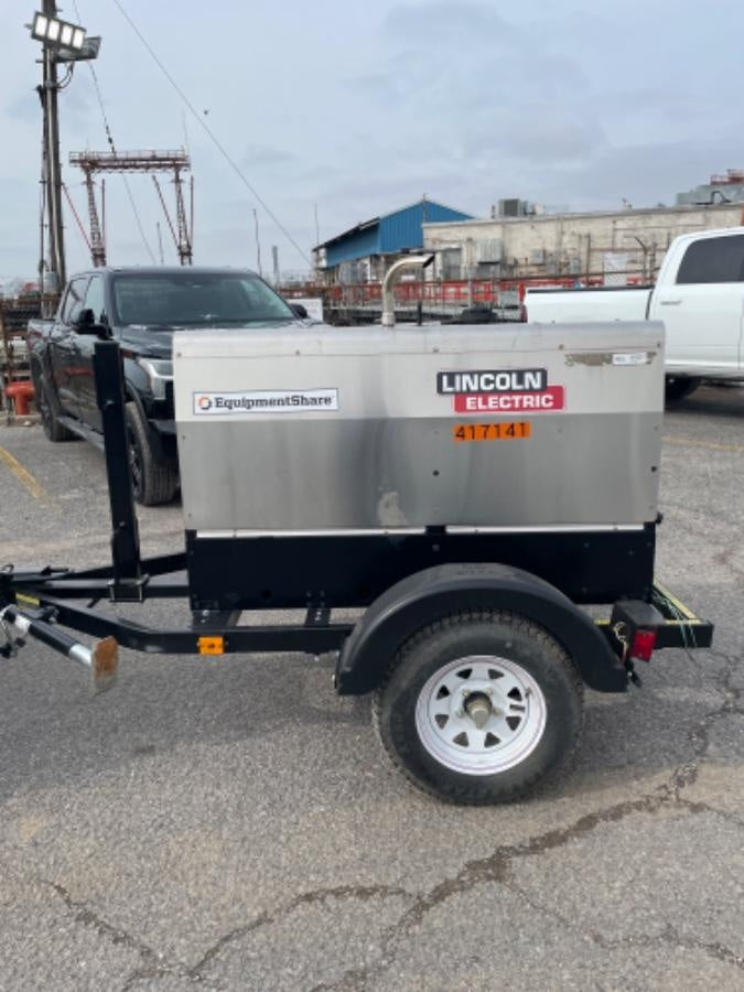 2024 Lincoln Electric LE400 Kubota V1505, Trlr, Cable Rack, Light Kit, ES Decals, T3