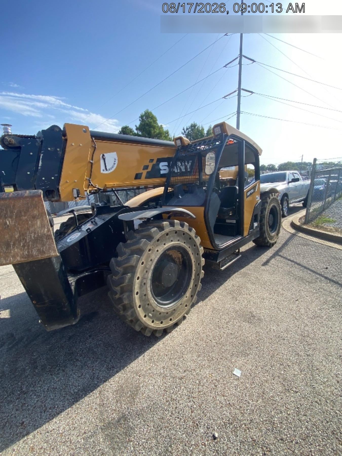 2023 SANY STH1056