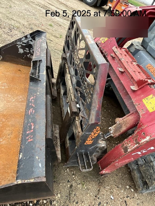 2021 PALADIN 48" Pallet Forks - Paladin