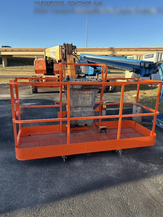 2019 JLG 860SJ