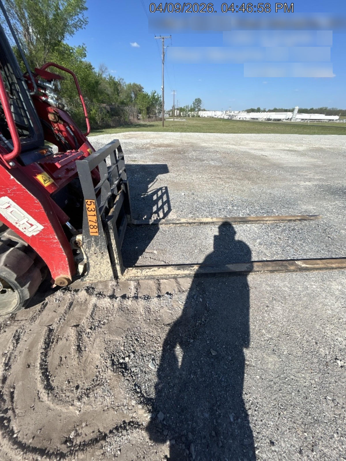 2025 ARROW MATERIAL HANDLING F5100CB - 72"