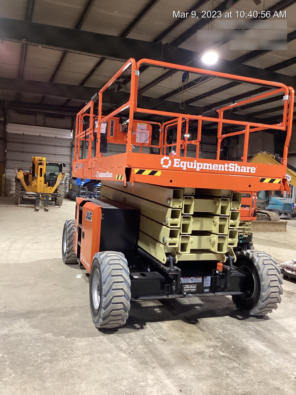 2023 JLG RT4394