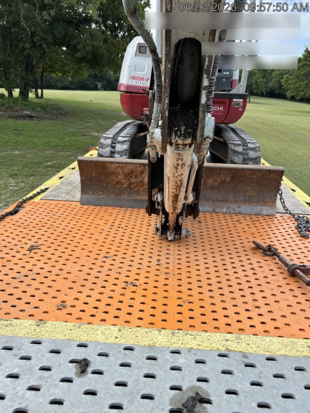 2022 TAKEUCHI TB235-2R