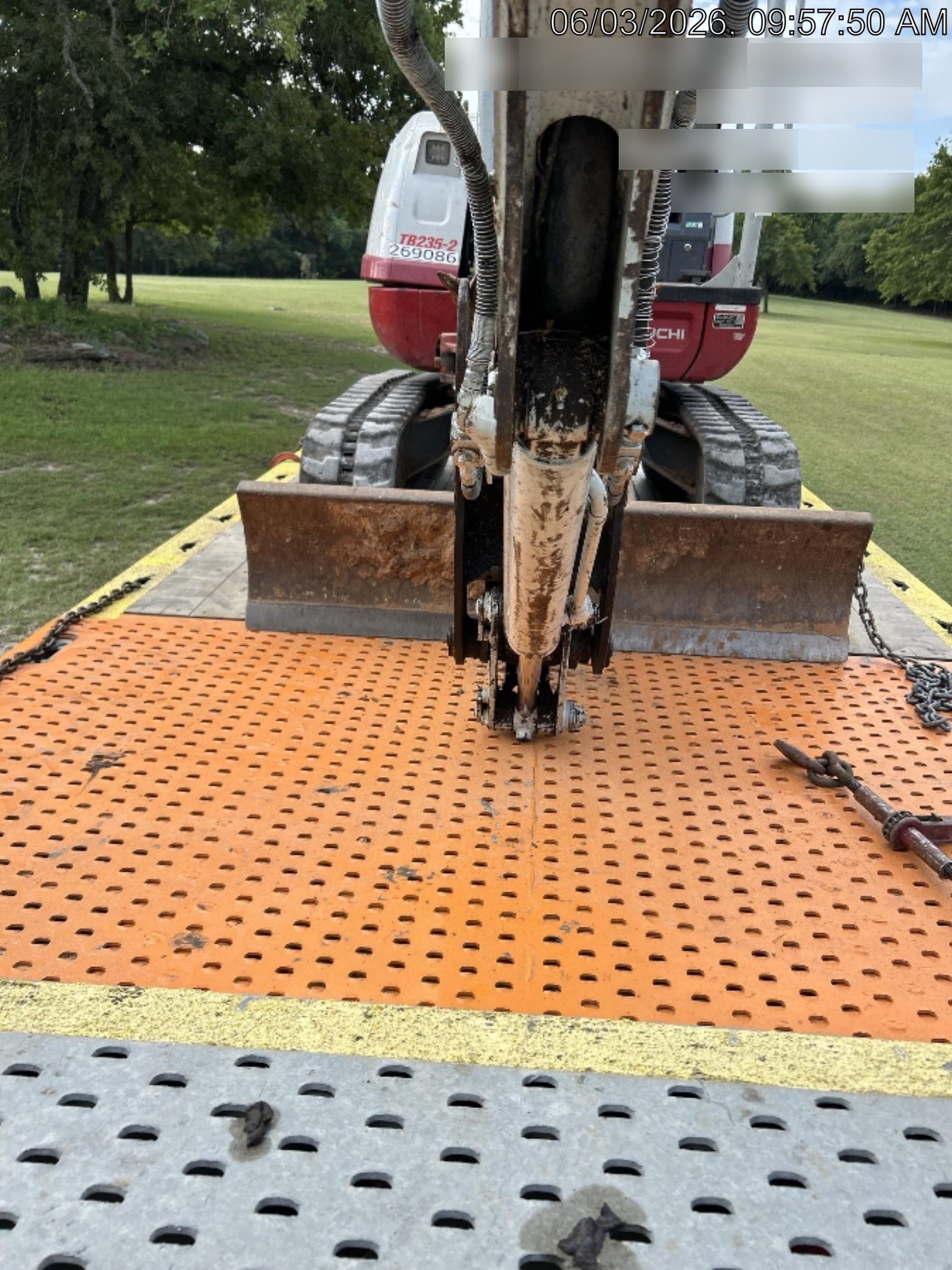 2022 TAKEUCHI TB235-2R