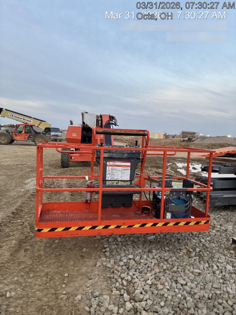 2019 JLG 860SJ