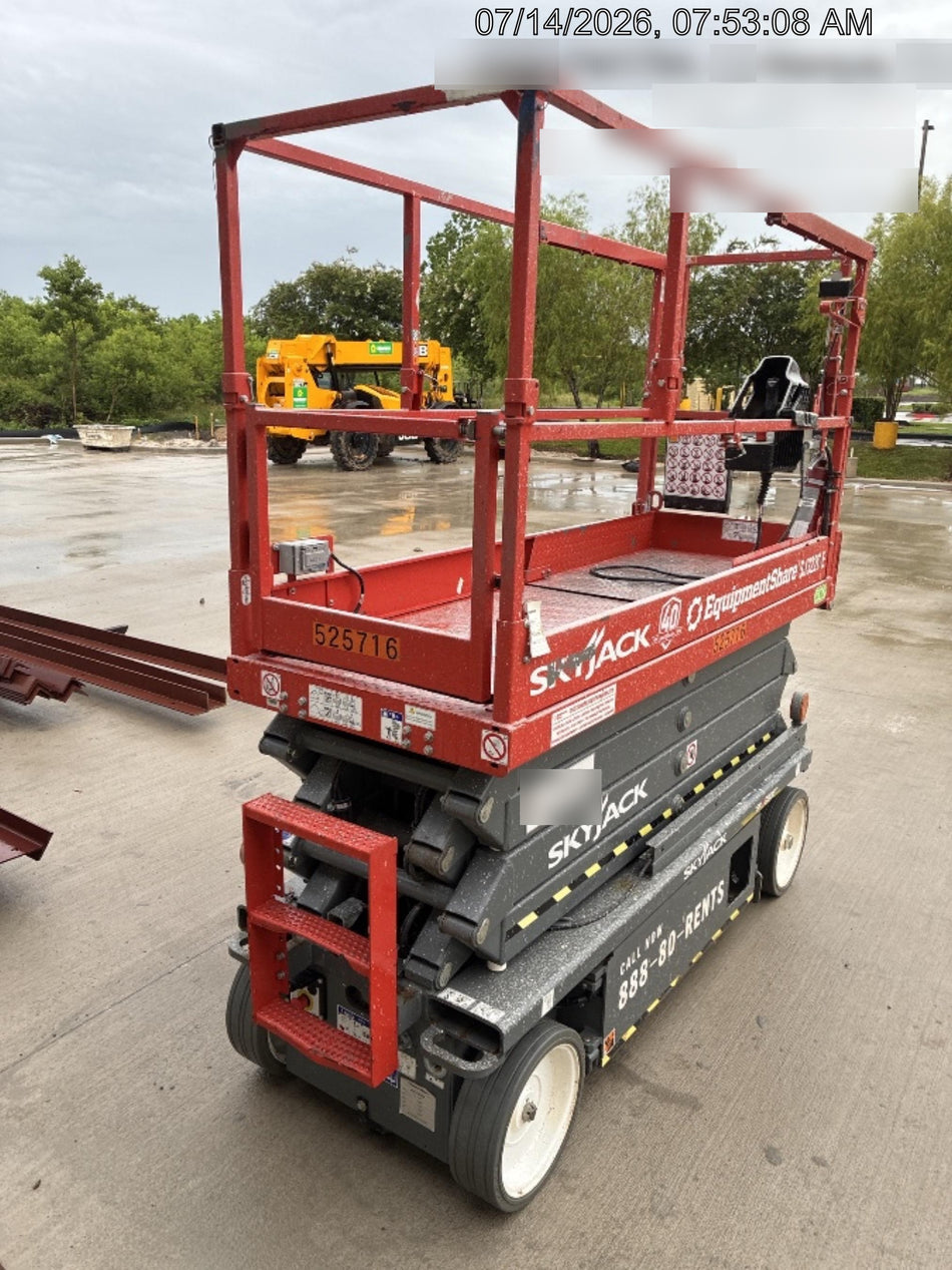 2025 SKYJACK SJ3226