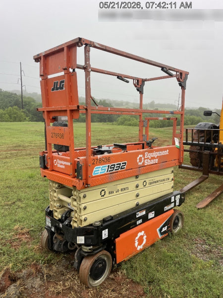 2022 JLG ES1932
