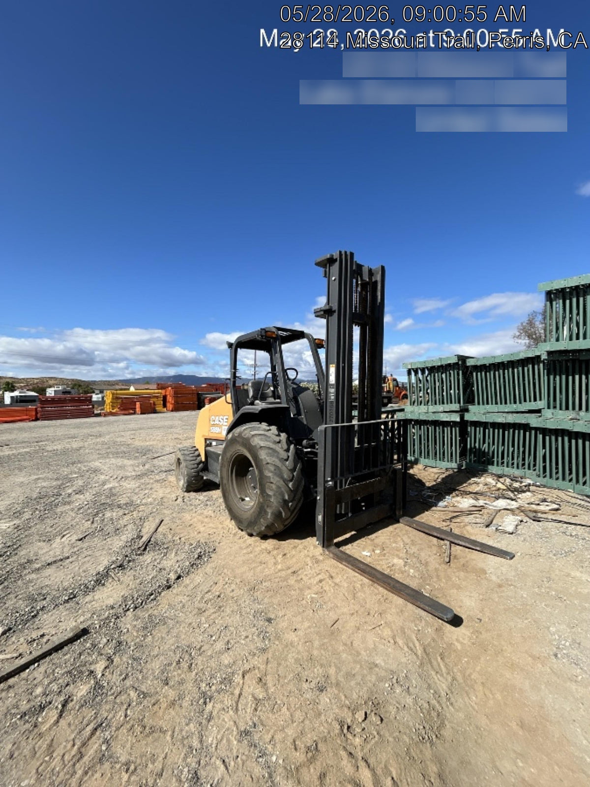 2023 CASE 588H