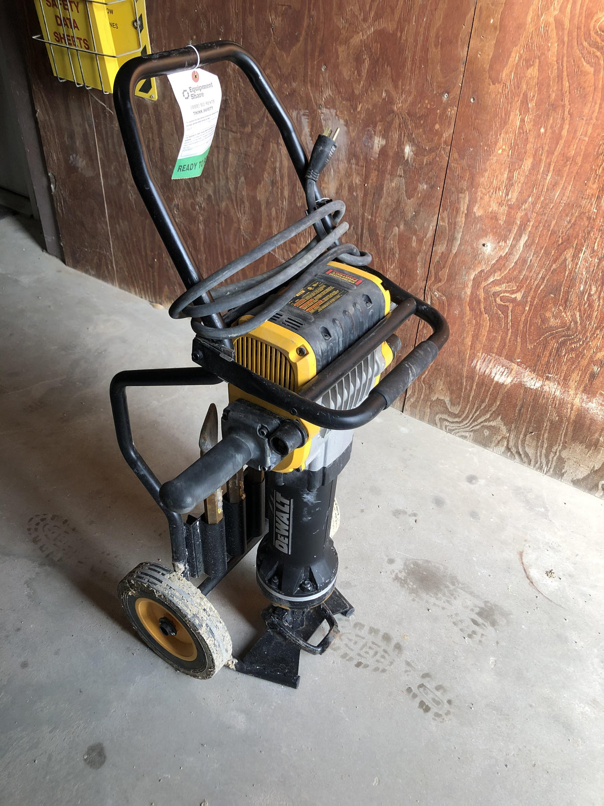 2020 DEWALT D25980K