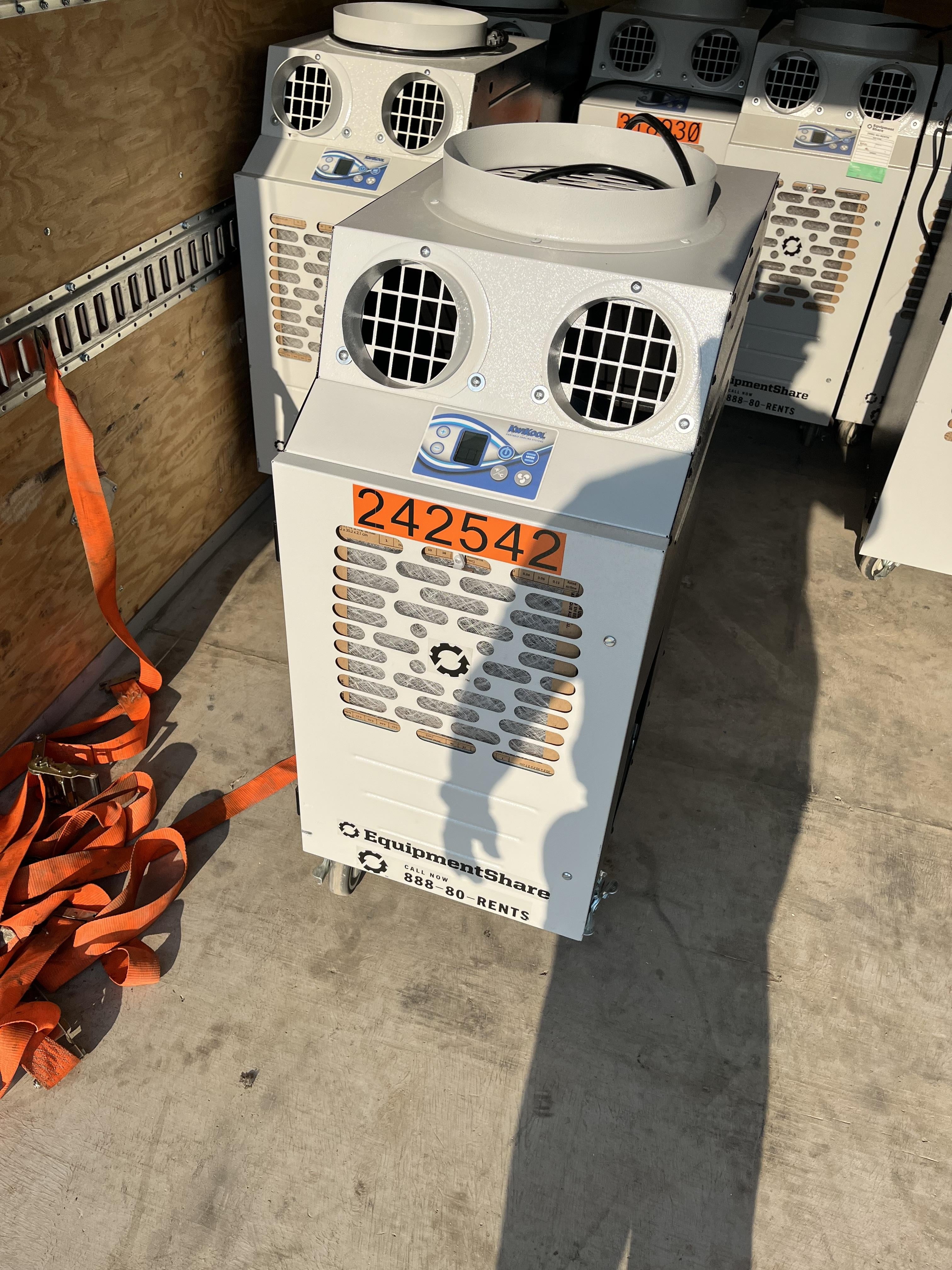 2022 KWIKOOL KPAC1811-2