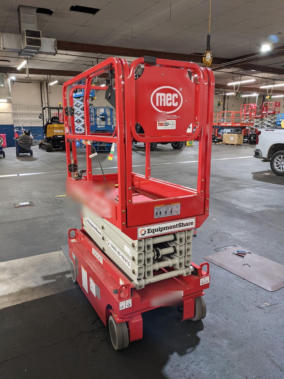 2020 MEC 1330SE Solid NM Tires, Steel Swing out Doors, LCS, Beacon, 900W Invertor