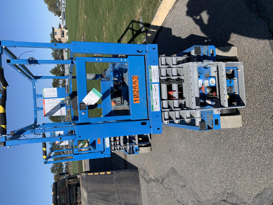 2020 Genie GS-1930 Solid Non Marking Tires, Beacon, Folding rails with half height swing gate, 800W Inverter