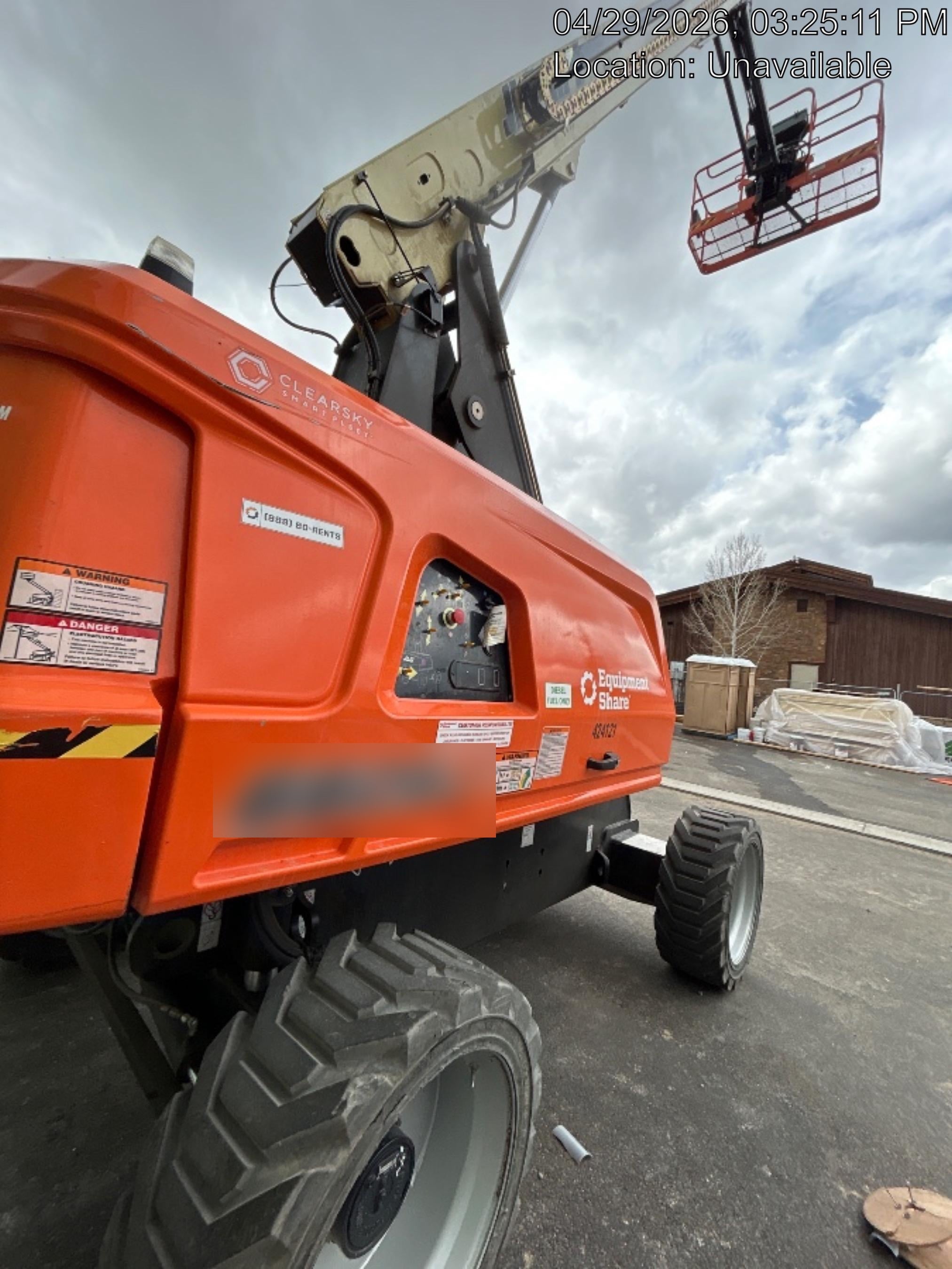 2024 JLG 660SJ