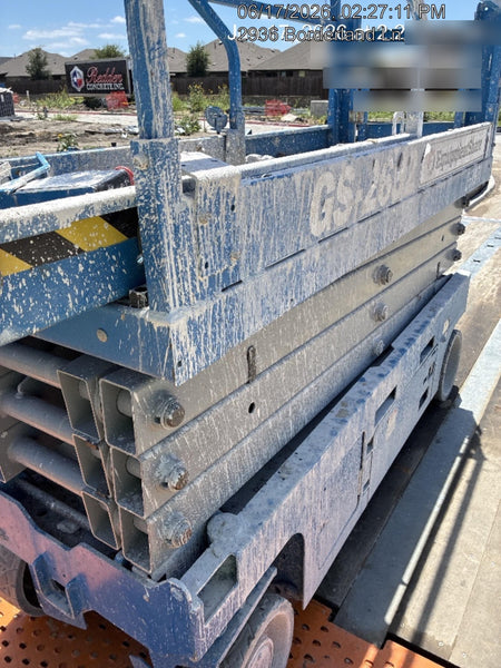2022 GENIE GS-2632