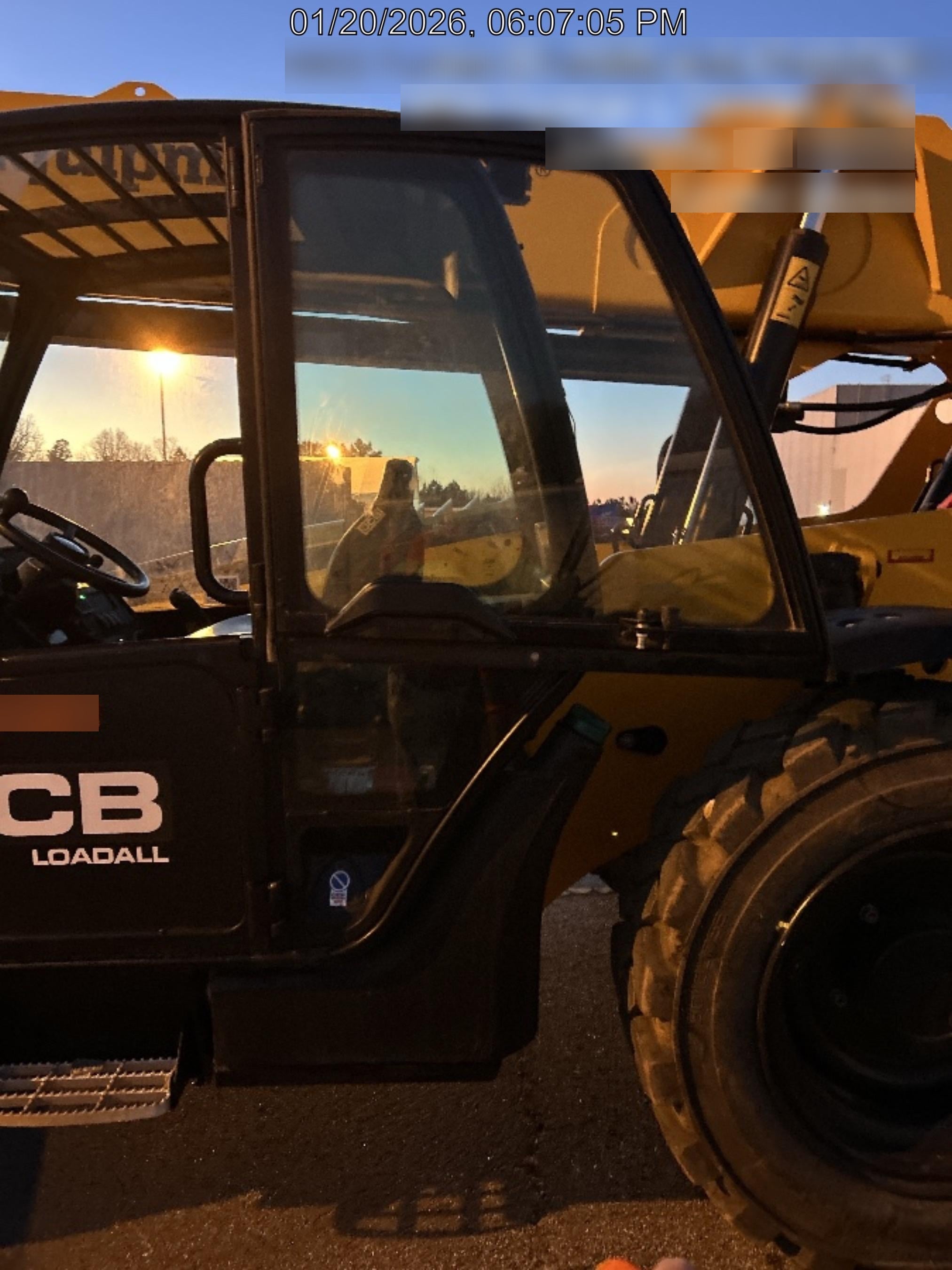 2025 JCB 509-42