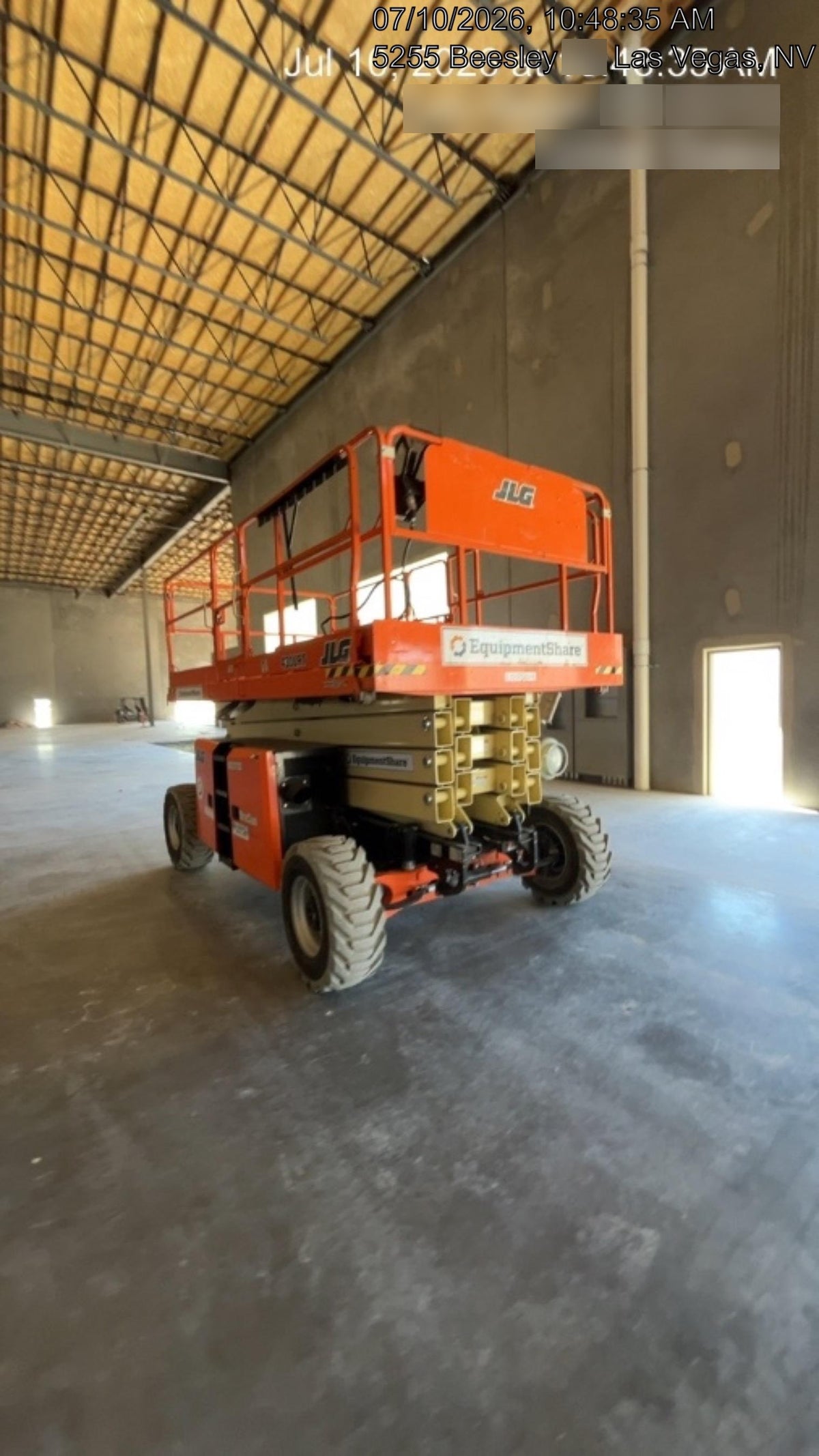2021 JLG 430LRT