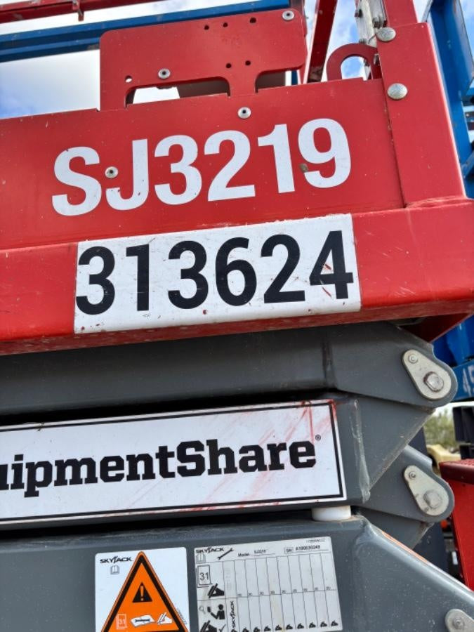 2023 SKYJACK SJ3219