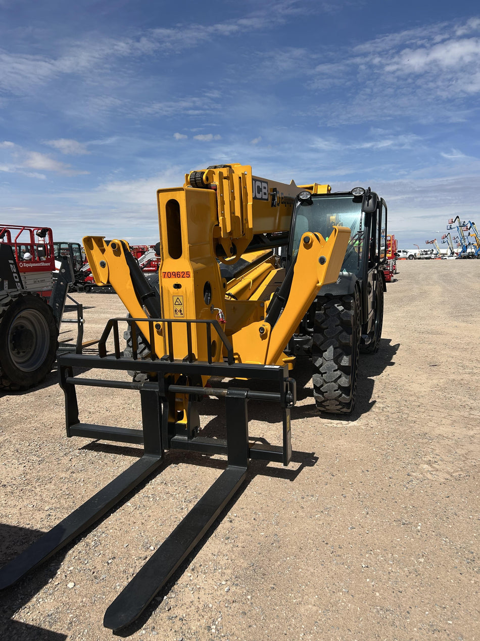 2026 JCB 510-56