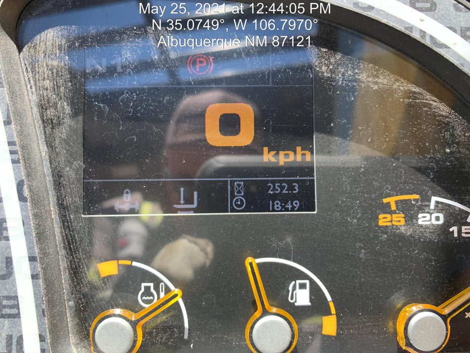 2020 JCB 509-42 Canopy, Solid Tires, Work Lights, Beacon, Aux Hydraulics, Back up Alarm, Lifting Eye, ES Decals