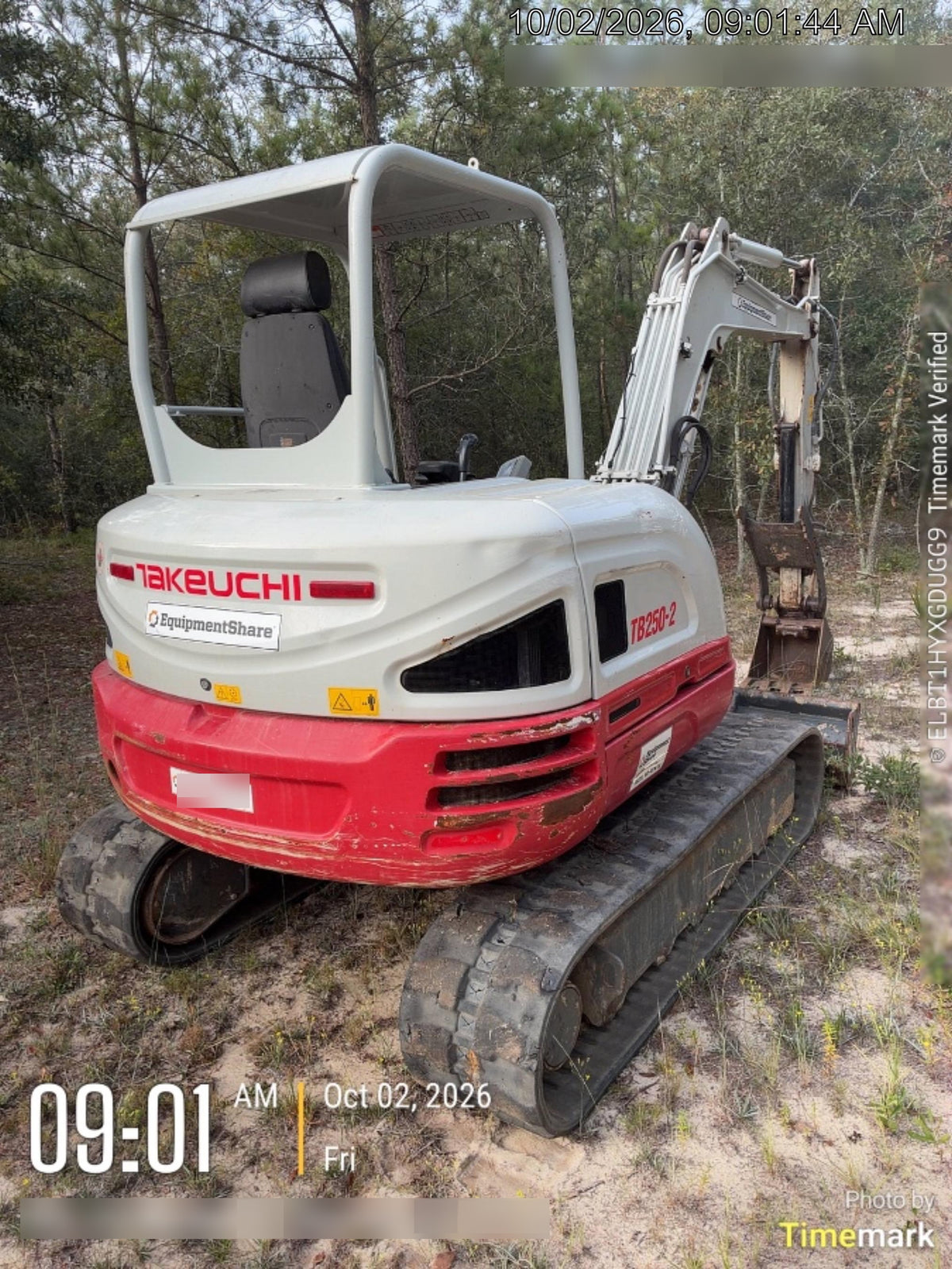 2022 TAKEUCHI TB250-2R