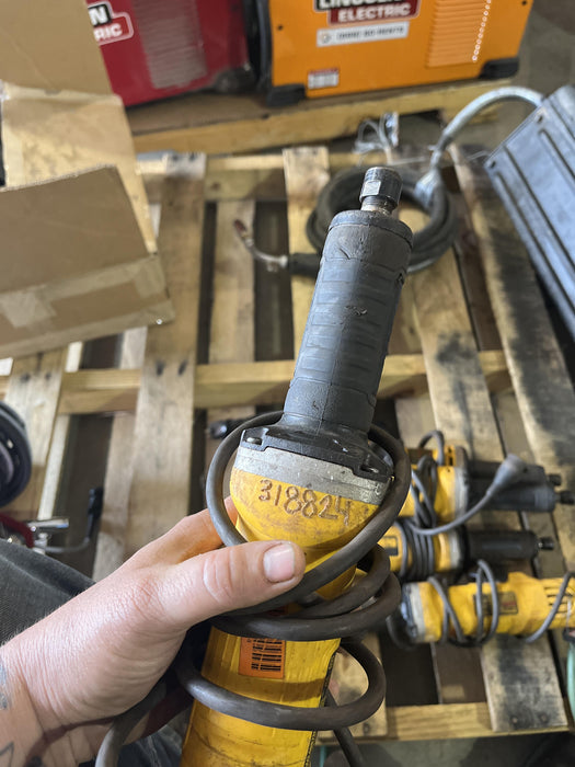 2023 DEWALT DWE4887N
