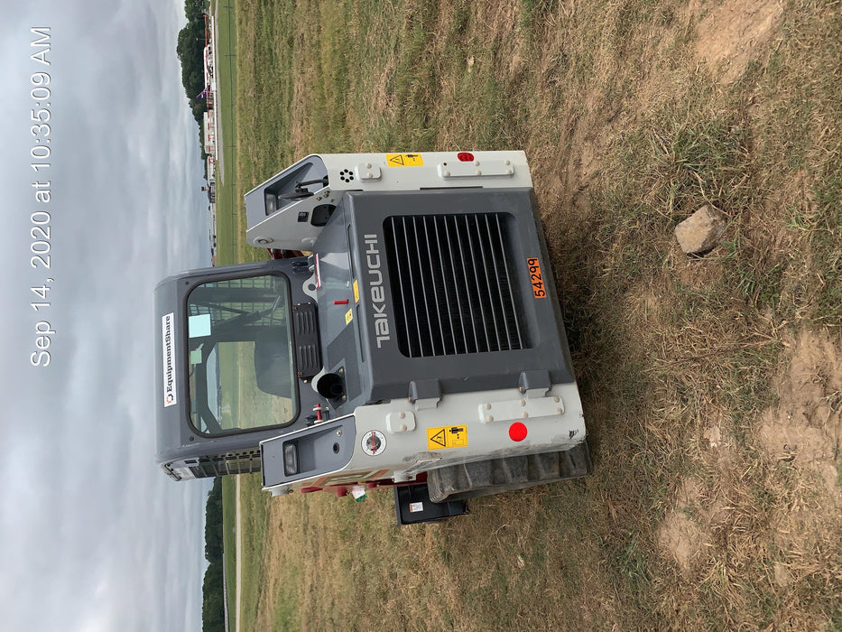 2019 Takeuchi TL8CW Cab/Heat/AC w/Hydraulic Universal Quick Hitch, 76" HD Bucket w/ Bolt-On Edge
