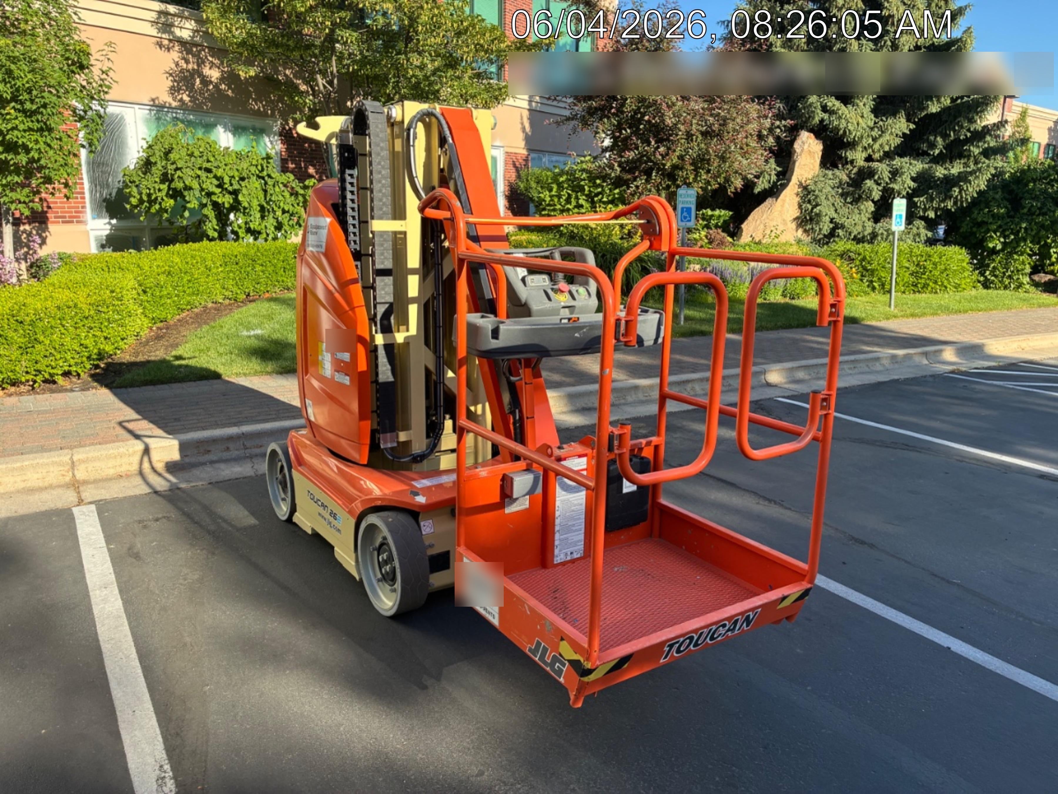 2021 JLG 26E