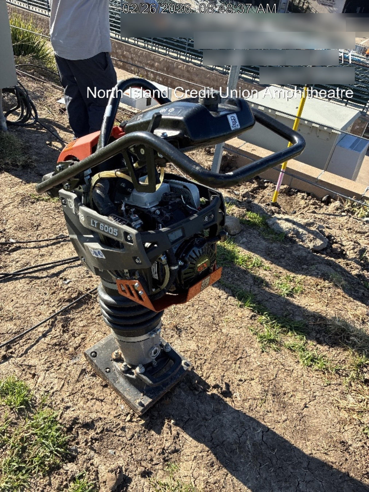 2025 HUSQVARNA LT6005