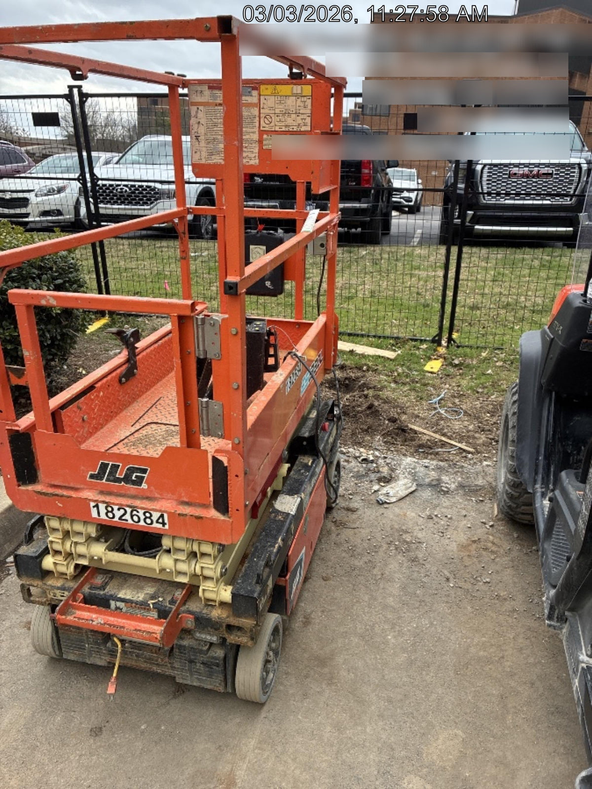 2021 JLG ES1330L