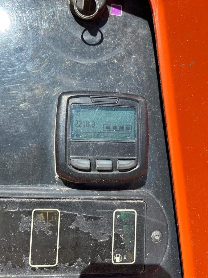 2022 JLG 660SJ