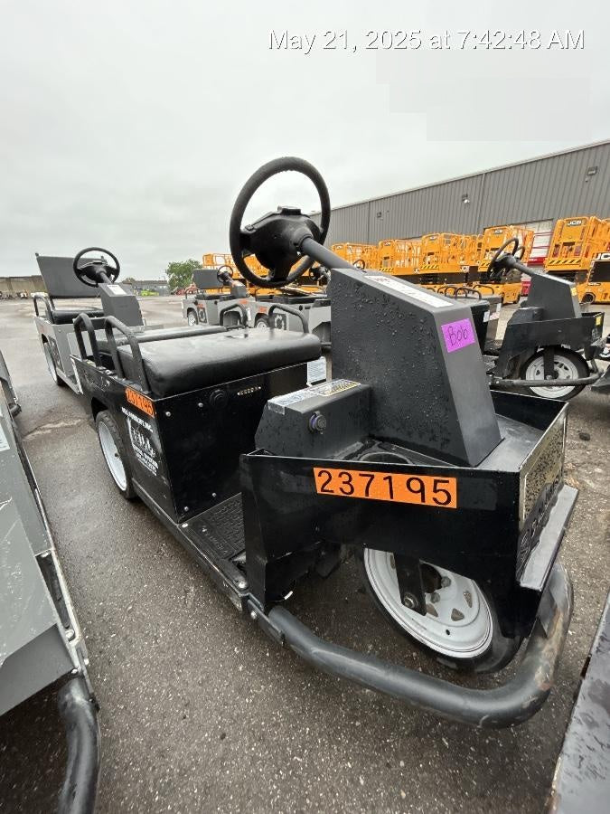 2022 COLUMBIA Expediter