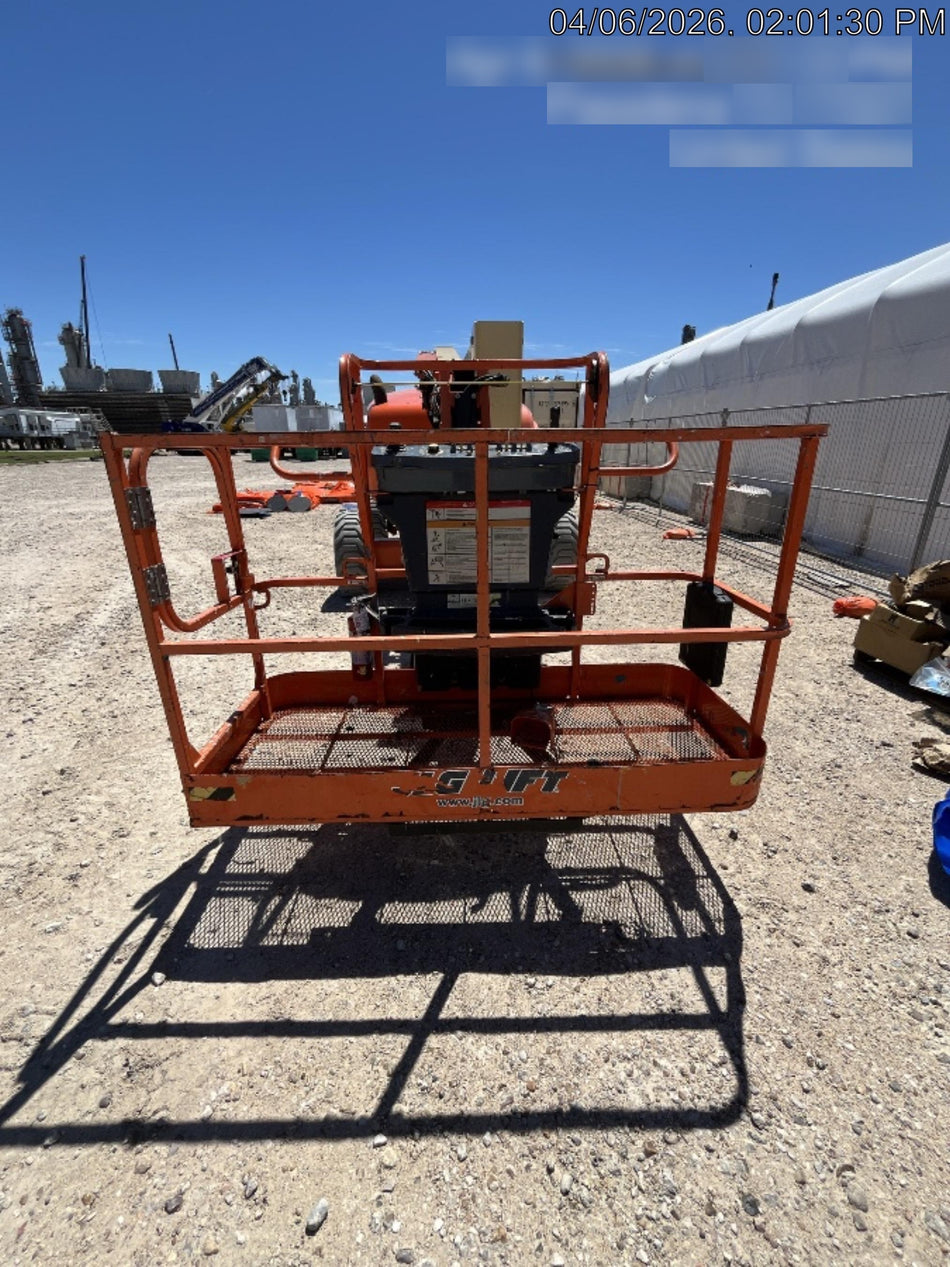 2021 JLG 450AJ