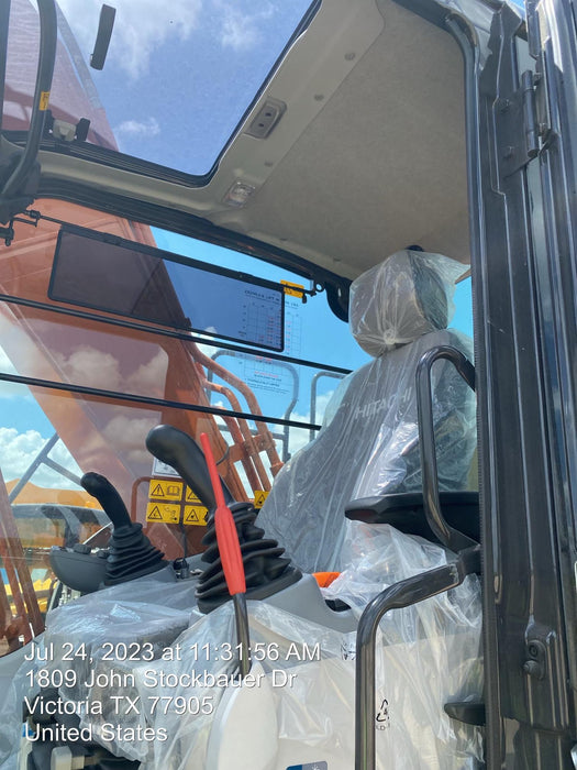 2023 HITACHI ZX210LC-6