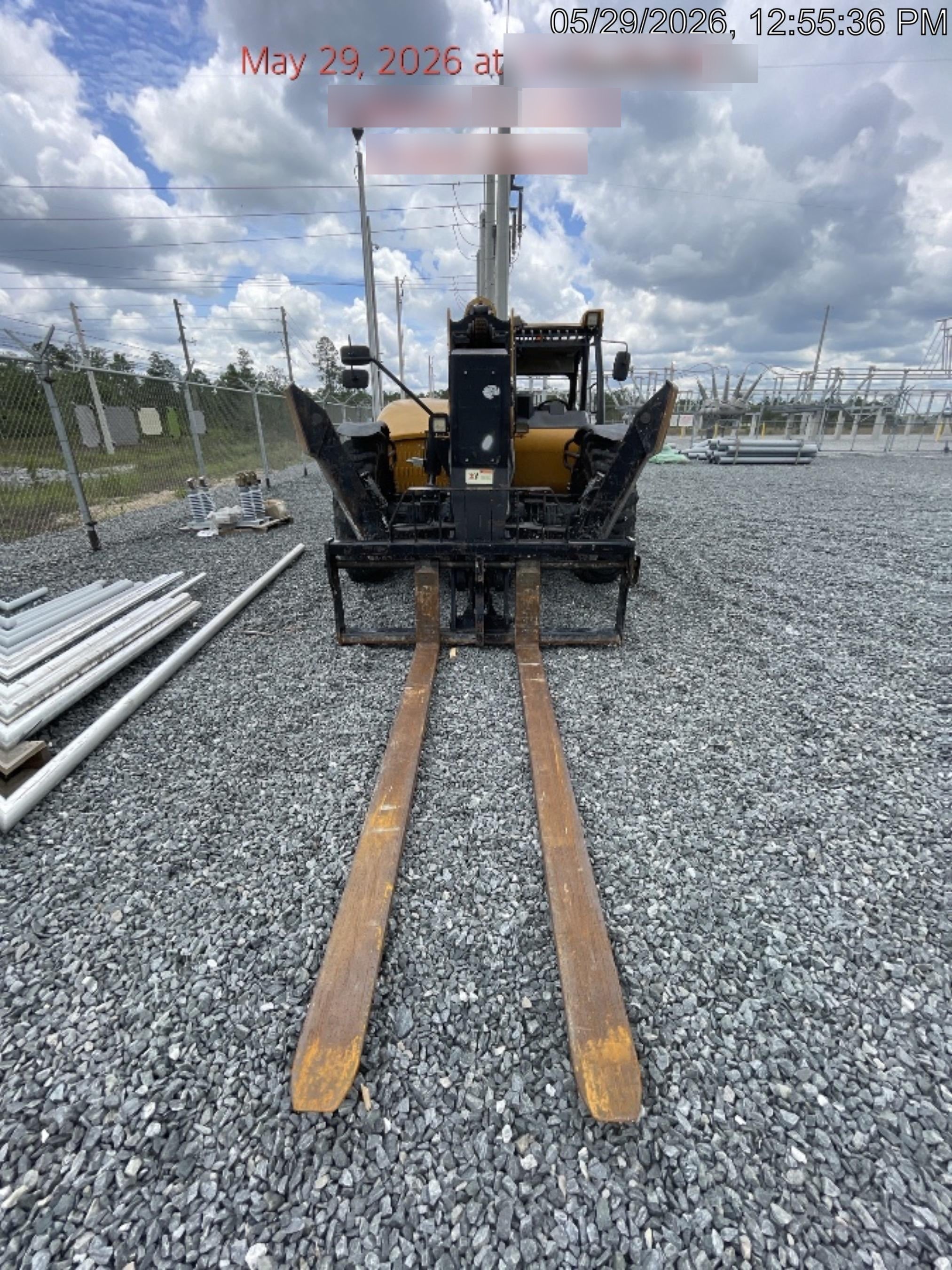 2022 SANY STH1056