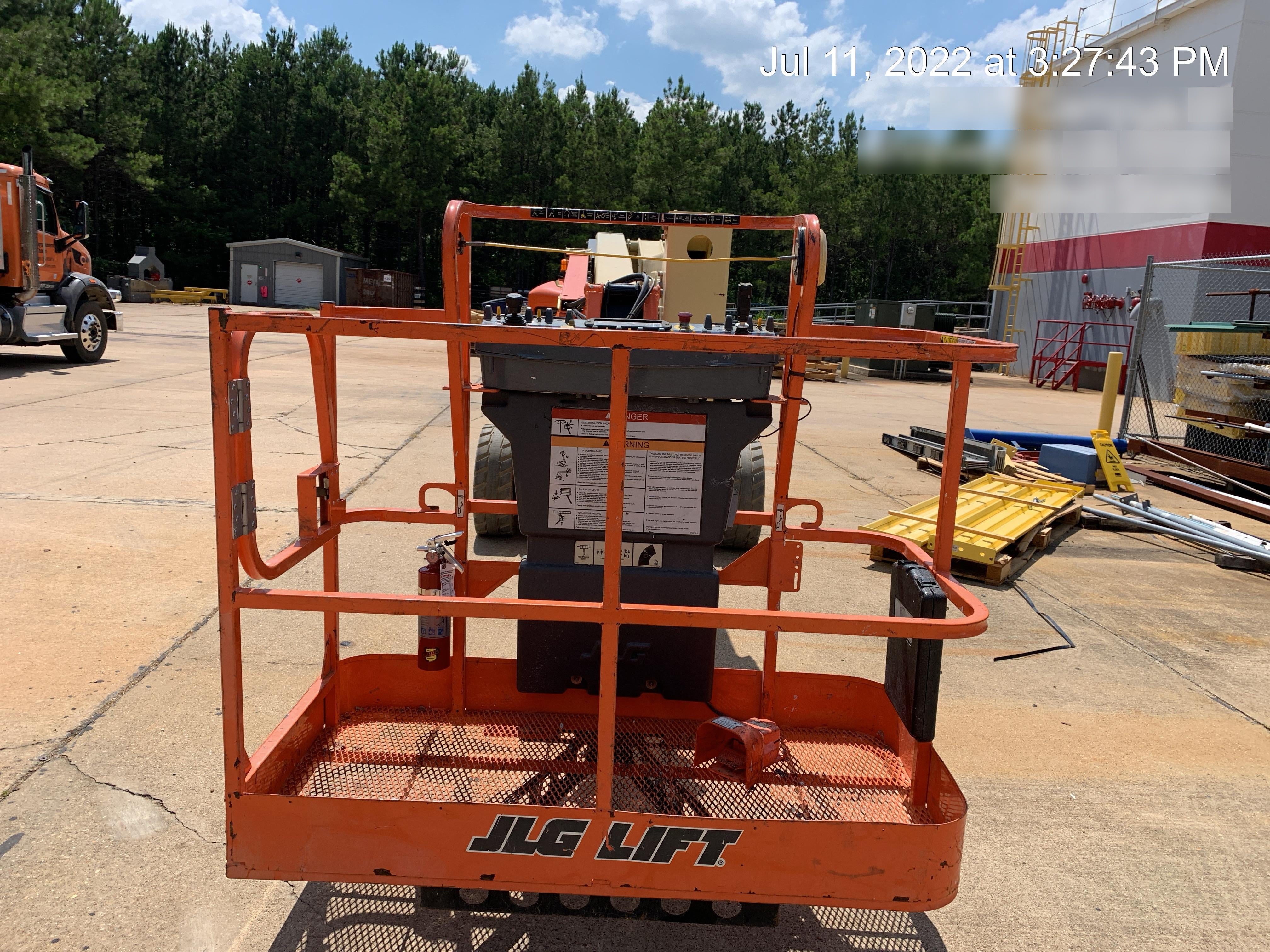 2019 JLG E450AJ
